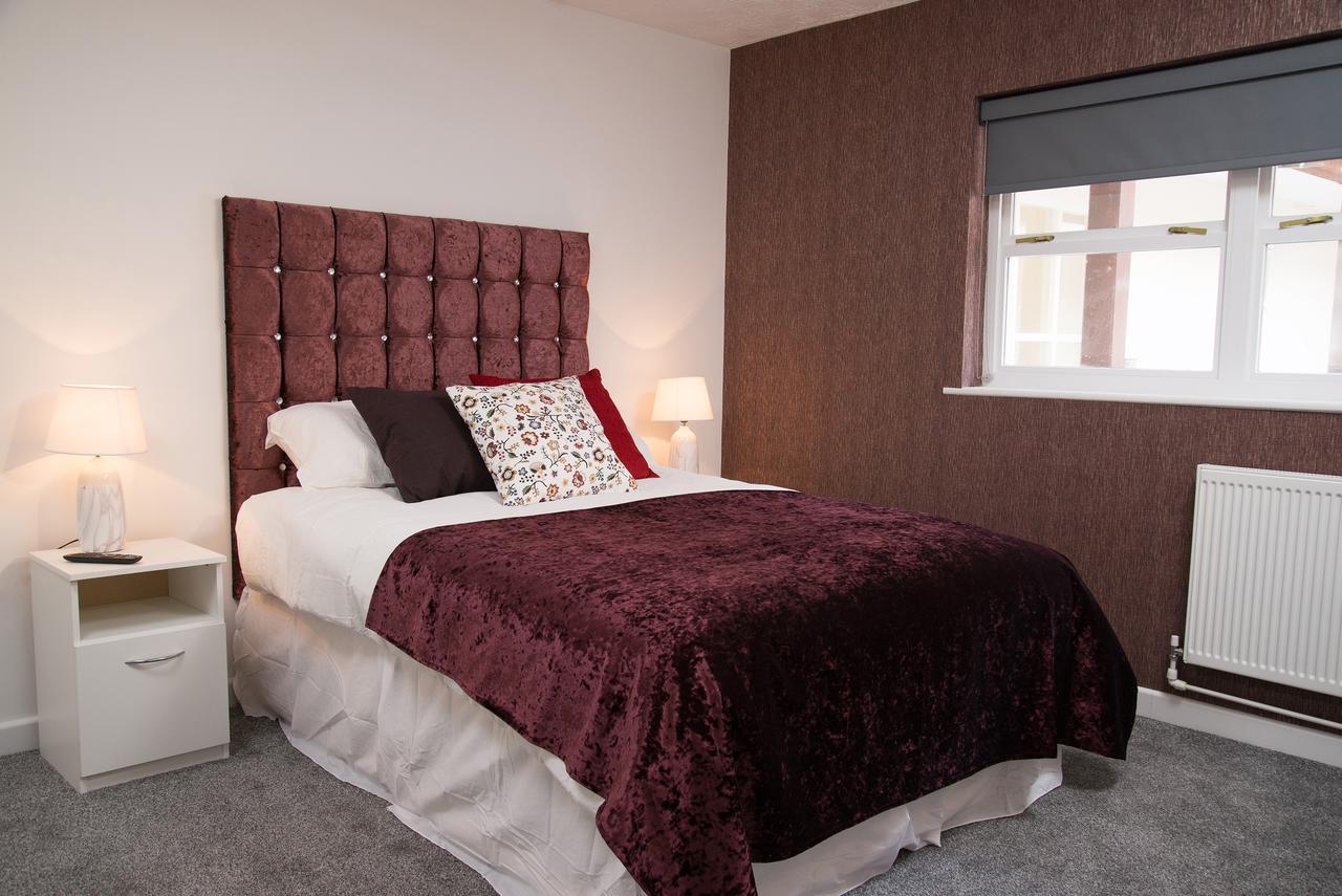 Tlk Apartments And Hotel - ออร์พิงตัน ภายนอก รูปภาพ
